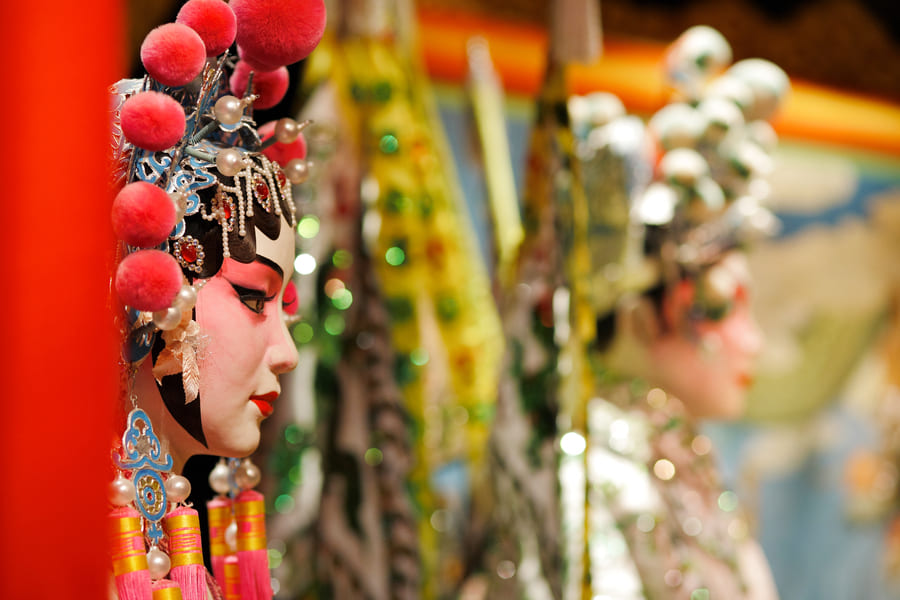 artista china en el teatro